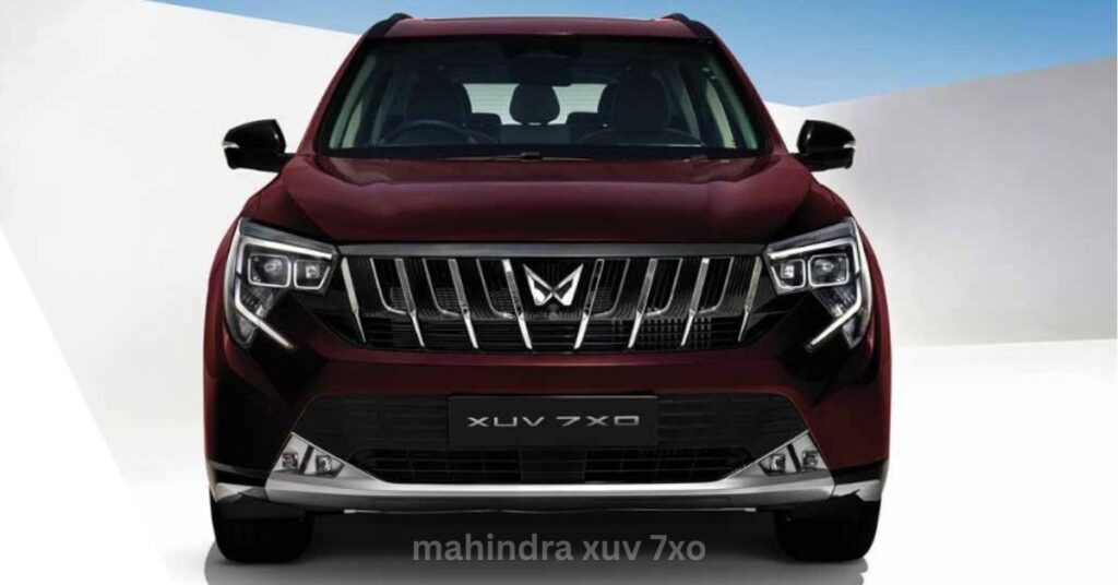 mahindra xuv 7xo base model features